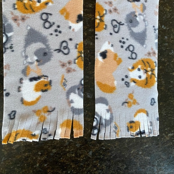 Guinea Pig ADORABLE Fleece Scarf  Guinea Pig Lovers Gift Handmade Unisex… - Picture 3 of 4